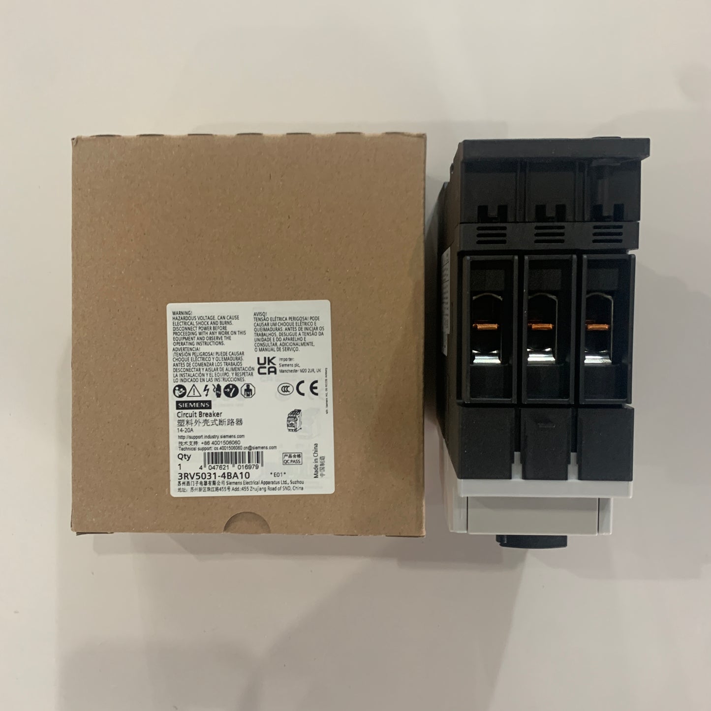 Siemens3RV5031-4BA10Circuit breaker 14 20 A release 1420 A, used for motor protection, level 10, short-circuit release 260 A, screw terminal standard exchange capacity SIRIUS
