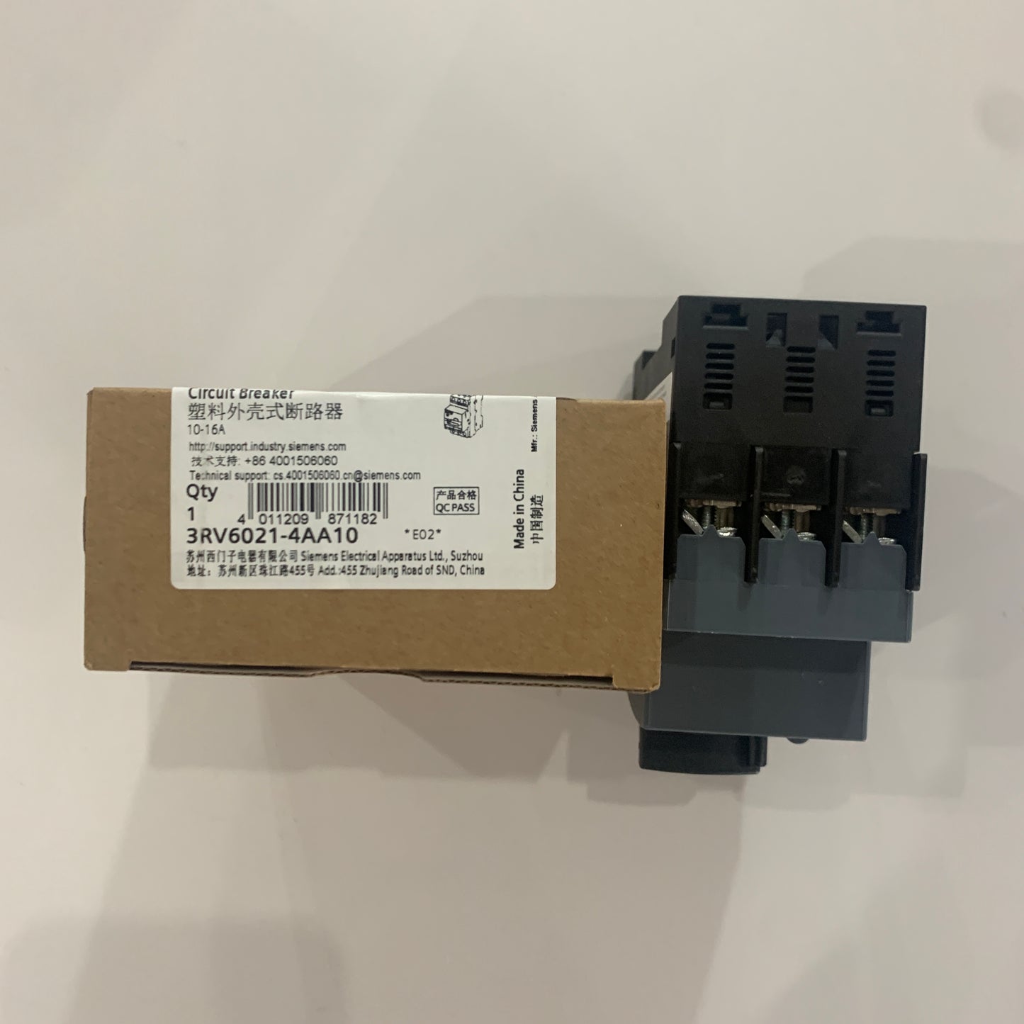 siemens3RV6021-4AA10Circuit breaker 16 A, release 1116 A, N release 208 A, used for motor protection, grade 10, threaded connection, standard exchange capacity