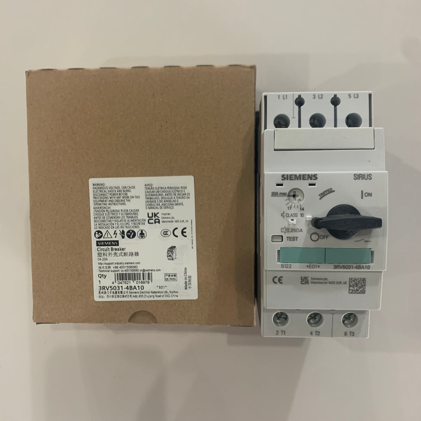 Siemens3RV5031-4BA10Circuit breaker 14 20 A release 1420 A, used for motor protection, level 10, short-circuit release 260 A, screw terminal standard exchange capacity SIRIUS
