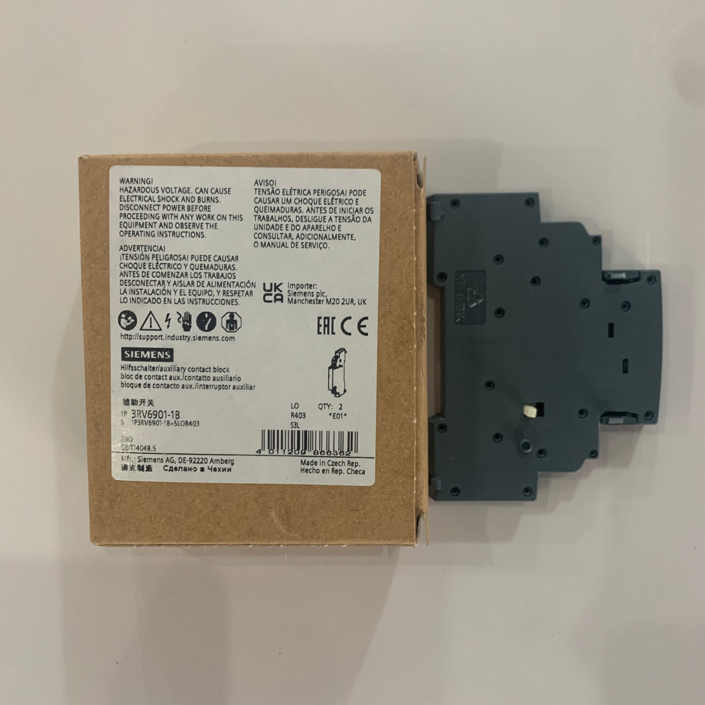 siemens3RV6901-1BAuxiliary switch, horizontal dimension S00, S0 is used for circuit breaker 2 NO