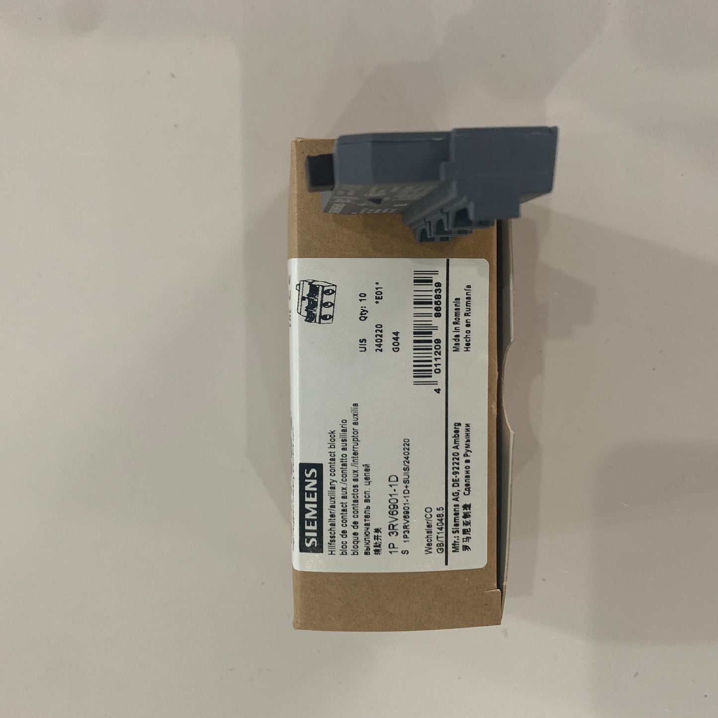 siemens3RV6901-1DAuxiliary switch, horizontal S00, S0， Used for circuit breaker 1 NO