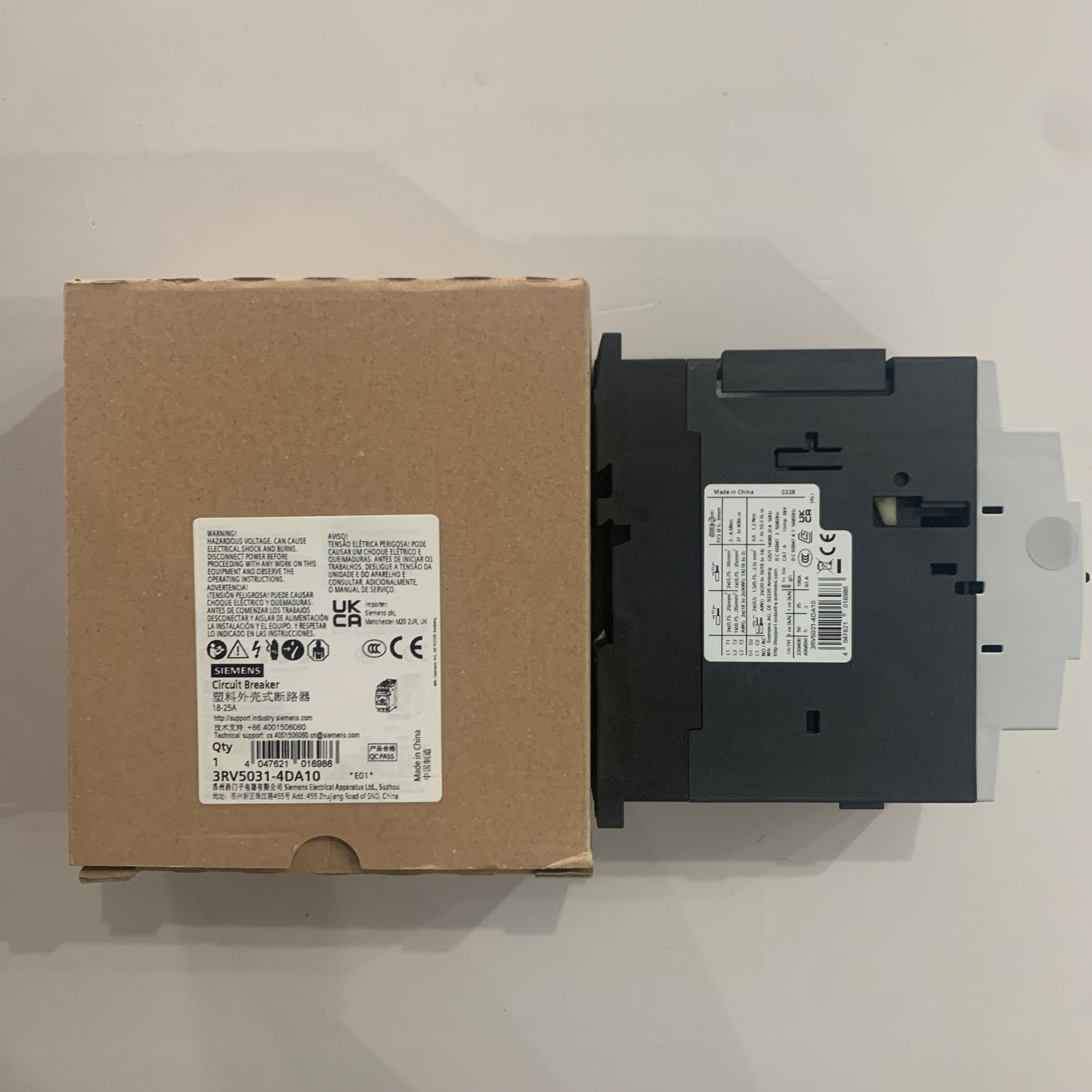 siemens3RV5031-4DA10Circuit breaker 18 25 A, release 18 25 A, for motor protection, class 10, short-circuit release 325 A, screw terminal standard exchange capacity SIRIUS