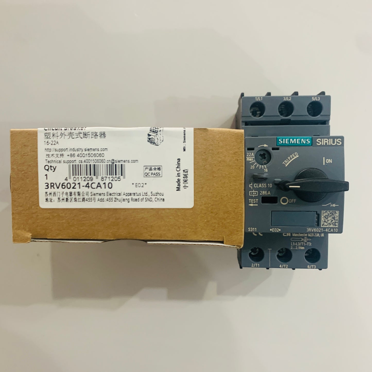 siemens3RV6021-4CA10Circuit breaker 22 A, A trip device 16... 22 A, N trip device 286 A, suitable for motor protection, level 10, threaded connection, standard breaking capacity,